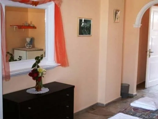Romantic Palace Beach Apartments