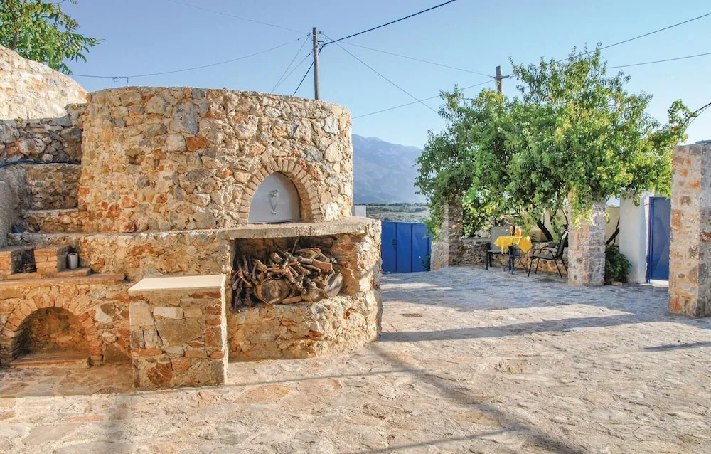 Beautiful home in Malaxa, Chania with 2 Bedrooms, WiFi and Private swimming pool