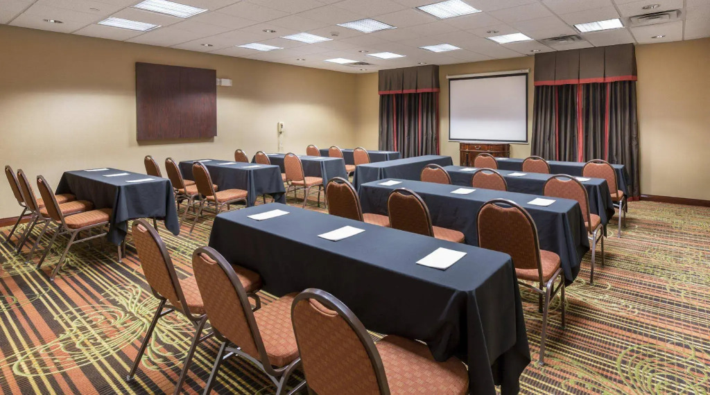 Hampton Inn Wichita Falls-Sikes Senter Mall