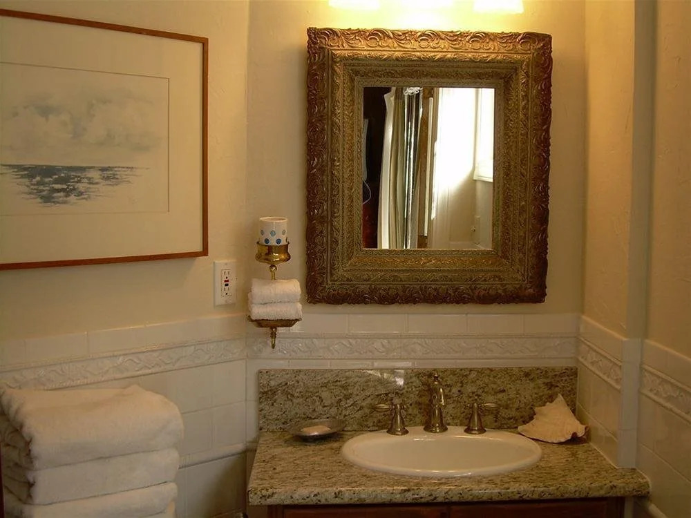 Salmonberry Inn & Beach House