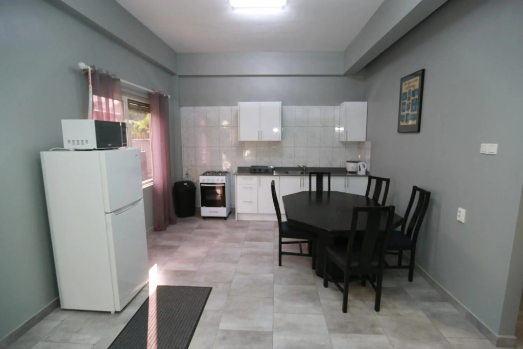 Donfarsha Apartments