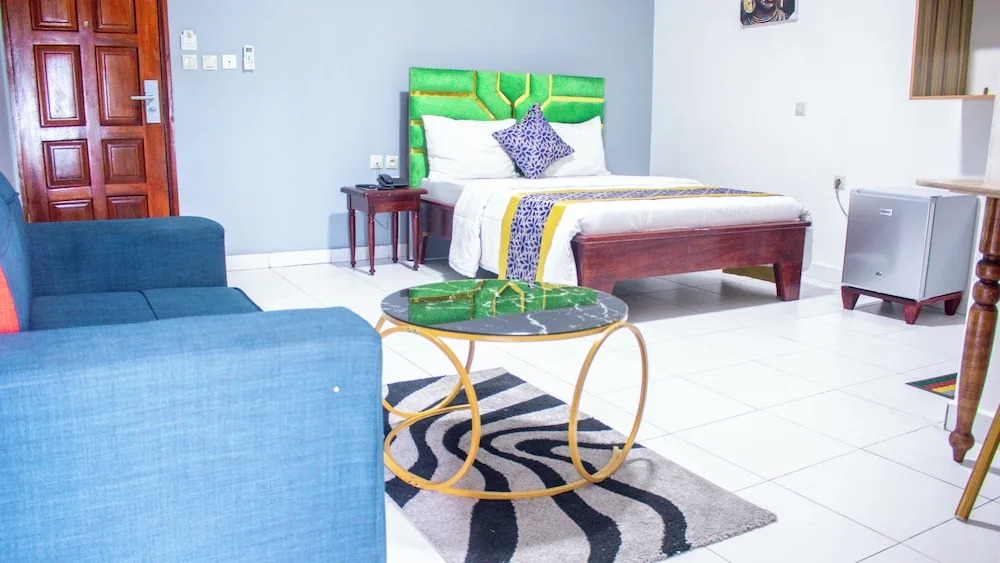West Hotel Douala