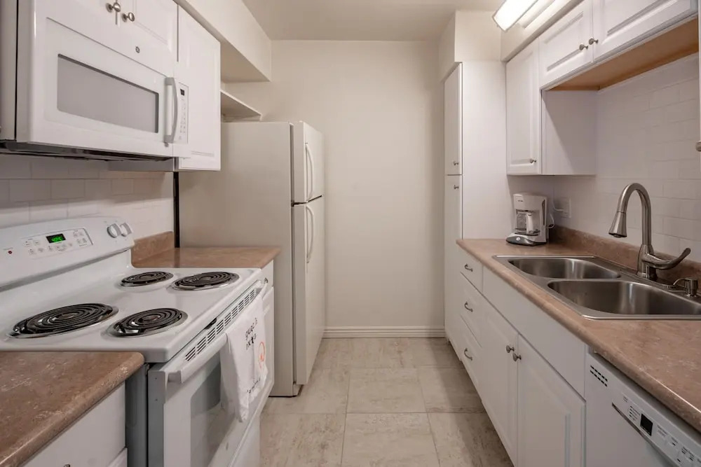 WanderJaunt Henley 1BR Scottsdale