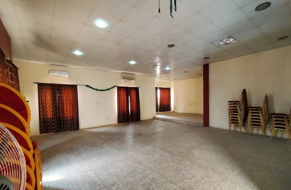Joy House Hotel and Suites