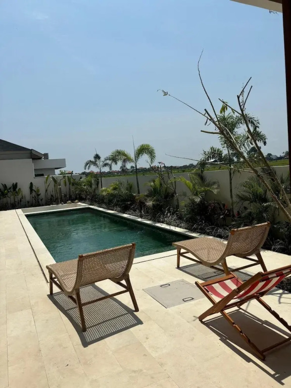 Paddys House Seseh