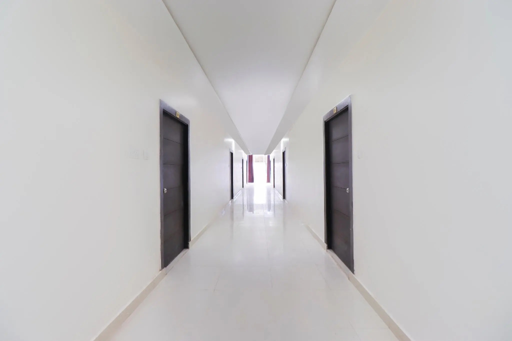 OYO 67311 Hotel R.J Palace