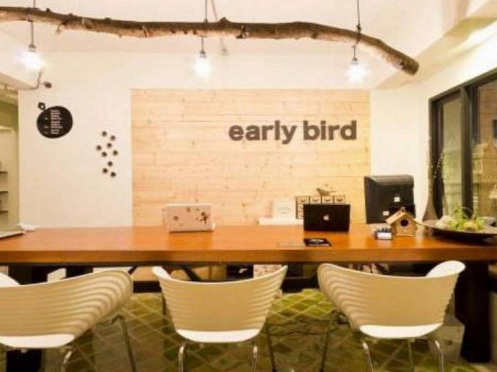 Early Bird Bed & Breakfast - Adults Only