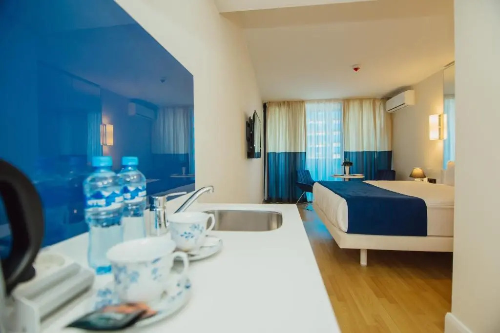 Super Suite View