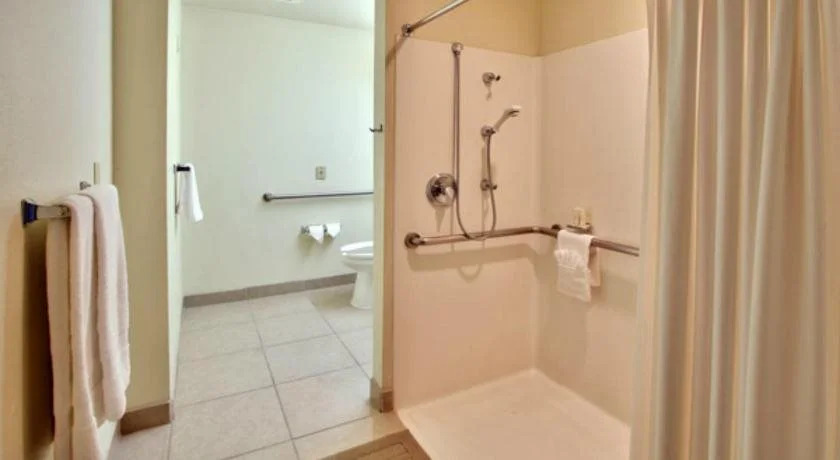 Western Skies Inn & Suites