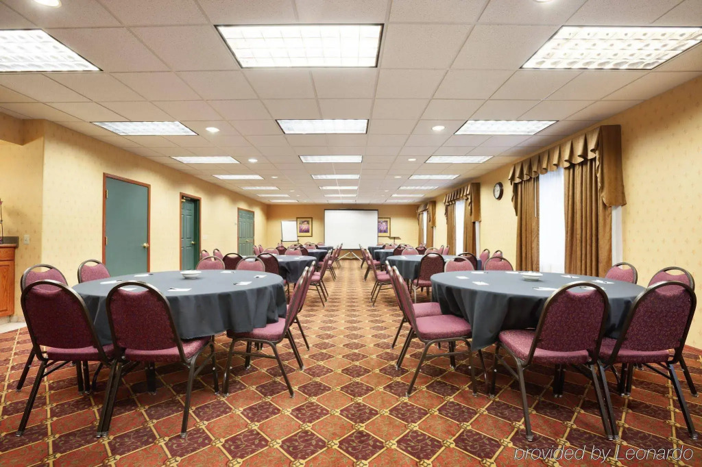 Diamond Jo Casino & Hotel