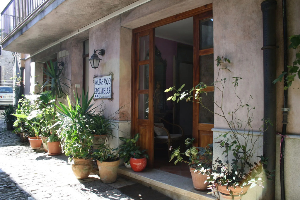 Hotel Edelweiss