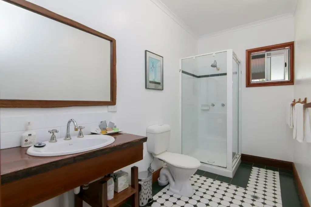 Daintree Manor B&B