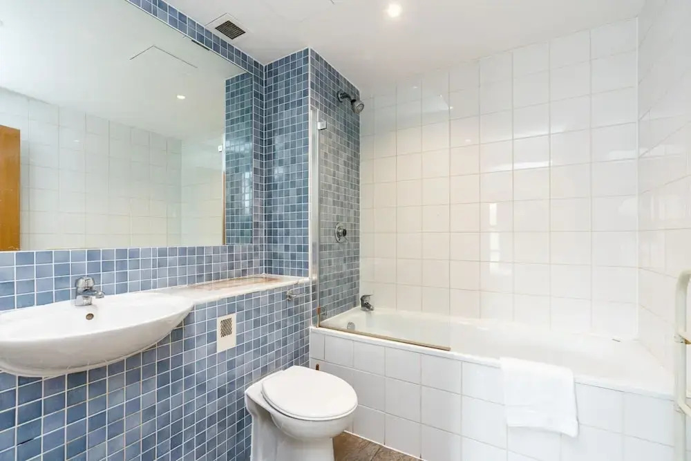 NEW Sleek 2BD City Flat in the Heart of Farringdon