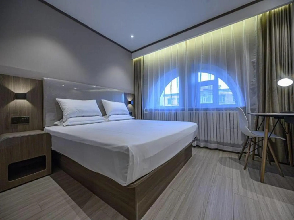 Hanting Hotel Changchun Chongqing Road Vivid City