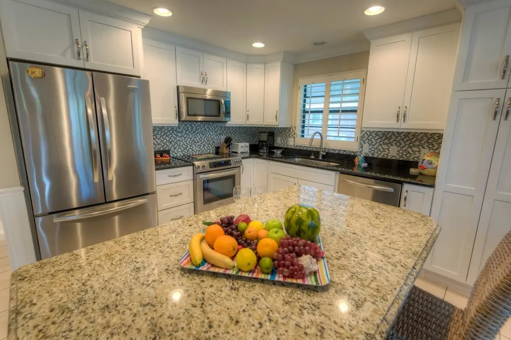 Island Breeze Apartment 2