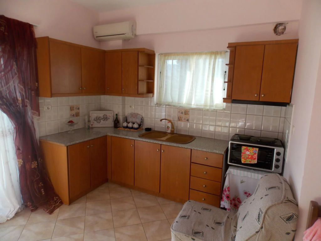 Bebi Hotel And Apartments
