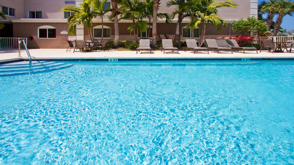 Holiday Inn Express West Palm Beach Metrocentre by IHG