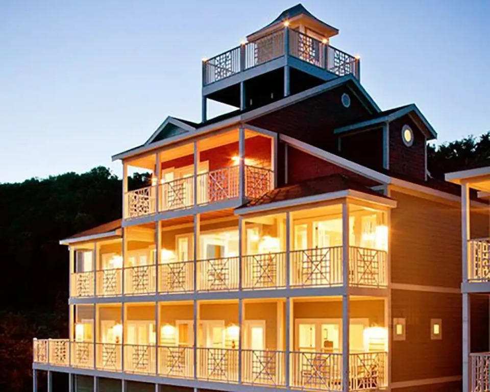 Bransons Nantucket