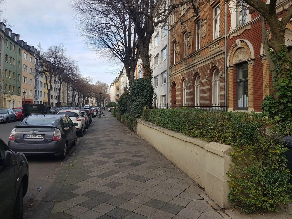 Tolstov-Hotels Large Central Apartment