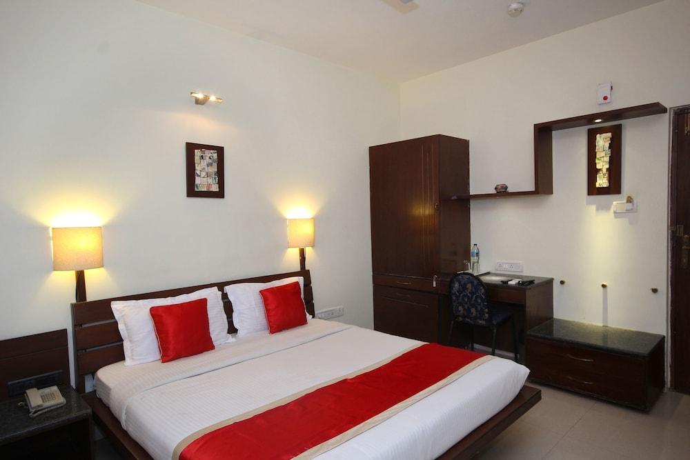 OYO 5108 The Retreat Hotel
