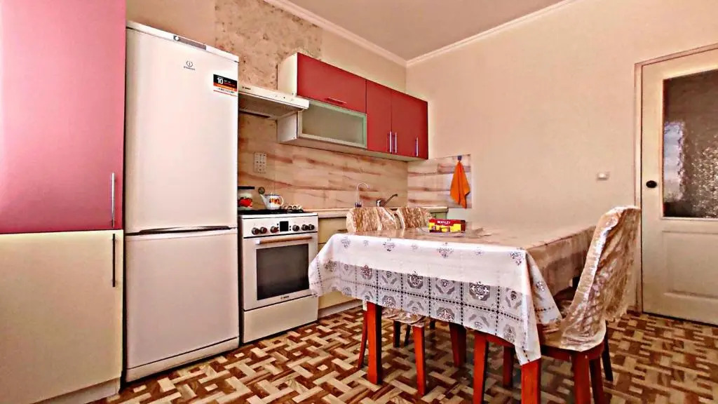 Apartment White Spring