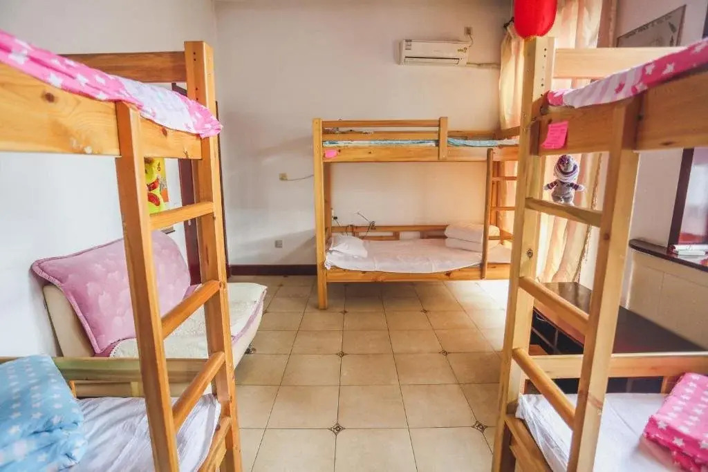 Xindeqing Youth Hostel