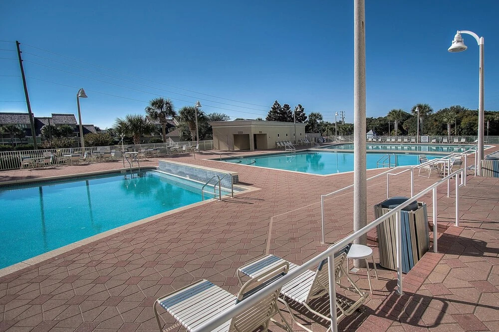 Ariel Dunes II 1803 (G) - flr18 - 2BR 2BA - (6)
