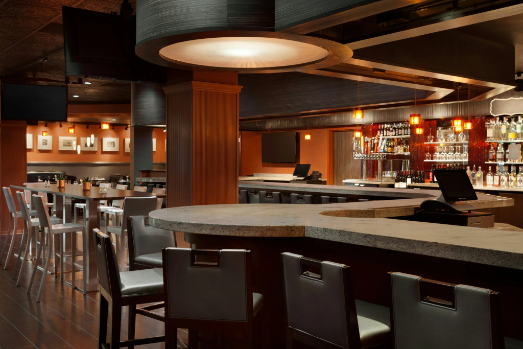 DoubleTree by Hilton Minneapolis Park Place