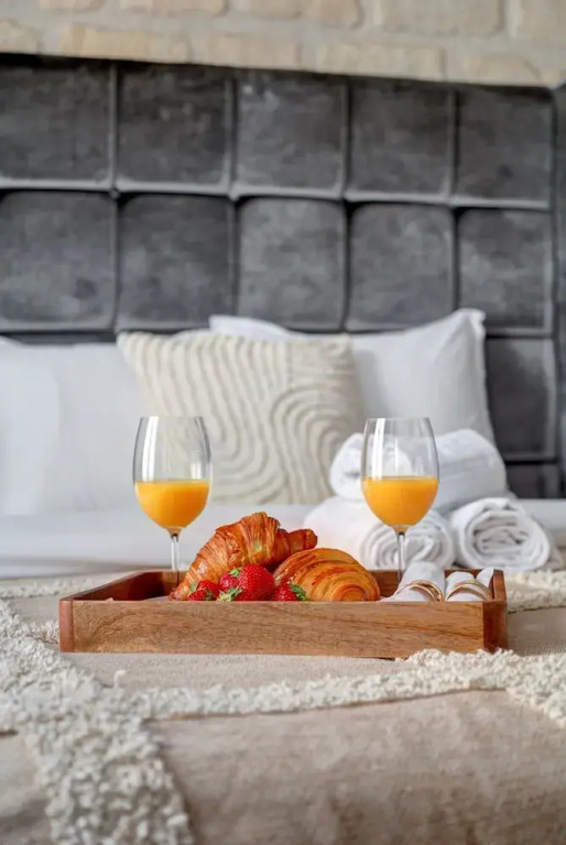 Modern Paris 2BR near Montparnasse