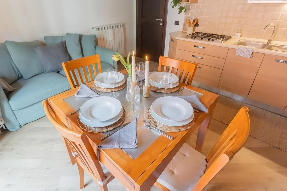 Luini 7 in Como With 2 Bedrooms and 1 Bathrooms