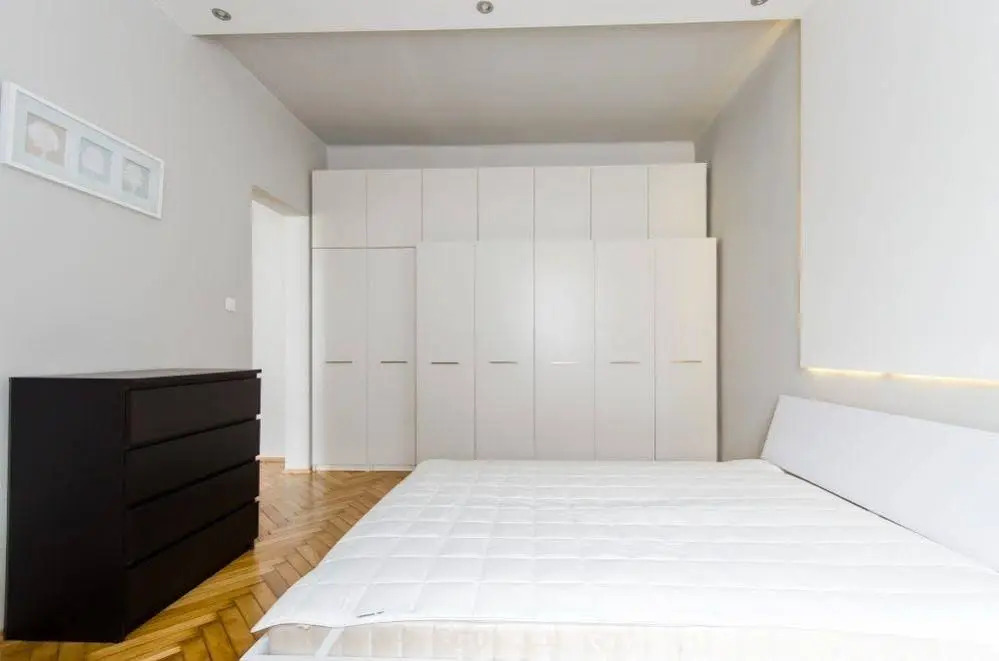 Elite Apartments