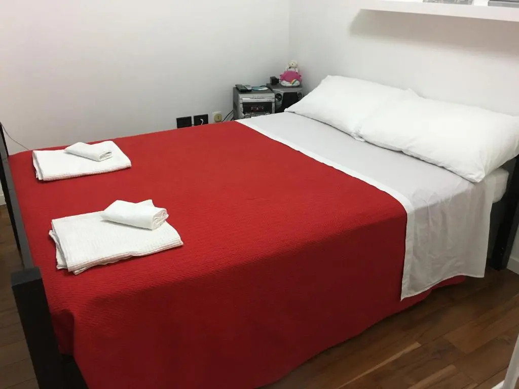 Flowers Apartment