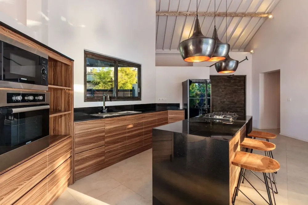 Bali Villa Near the Beach, 2041