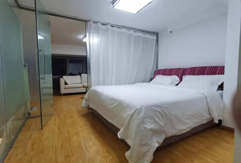 Chaoyang Joy City Hardcover Apartment