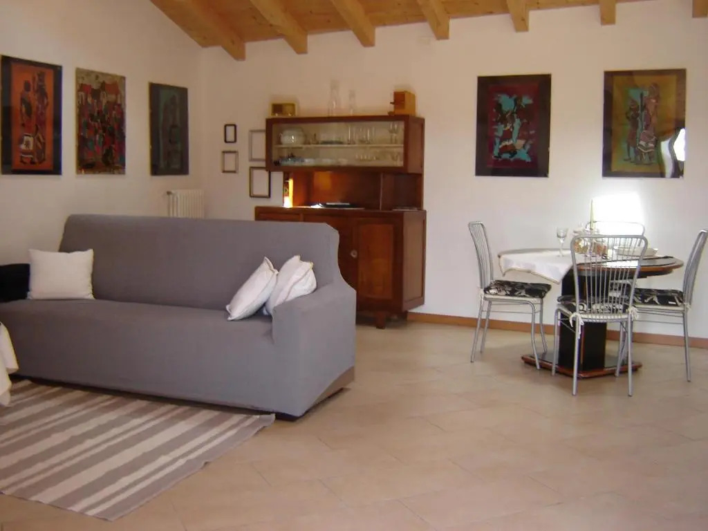 A 7 Km Da Salo' Casa Del Sole Mansarda