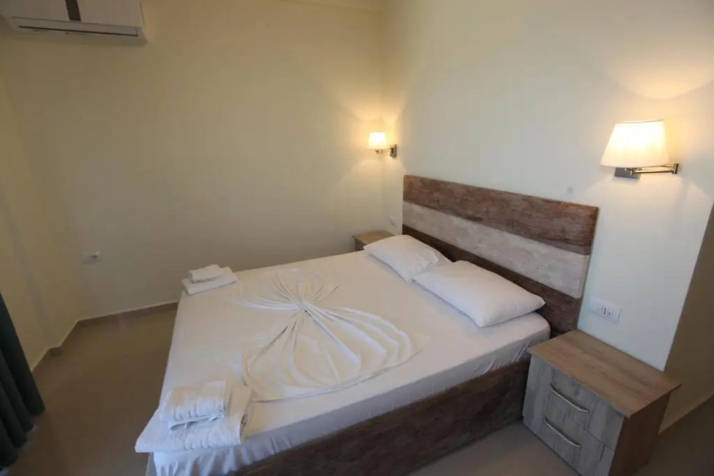 Golden Hotel
