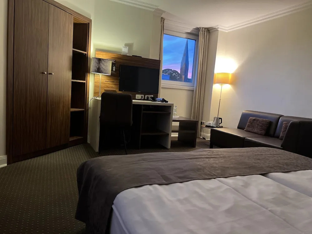 Hotel Excellent