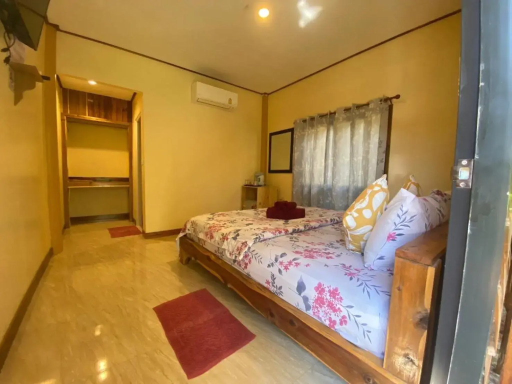 Baan Panseng Bungalow