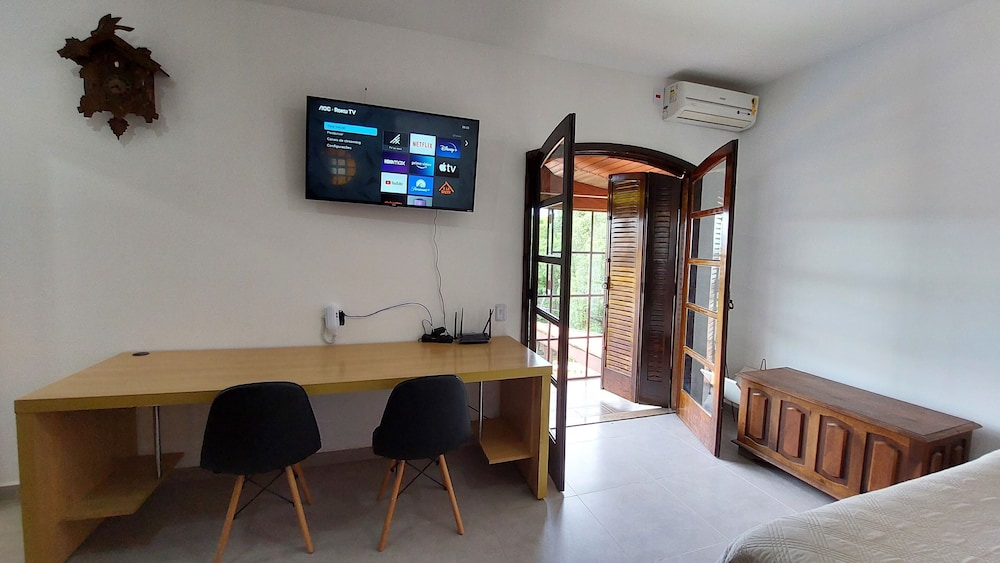 Lindo estudio perto do Hospital BOS