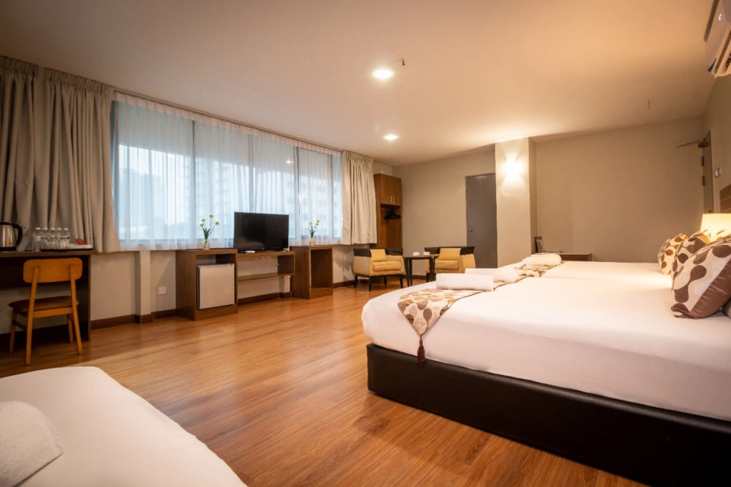 ZEN Rooms Metropol Hotel