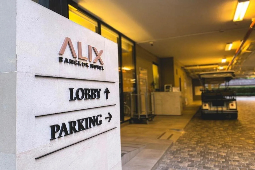 Alix Bangkok Hotel
