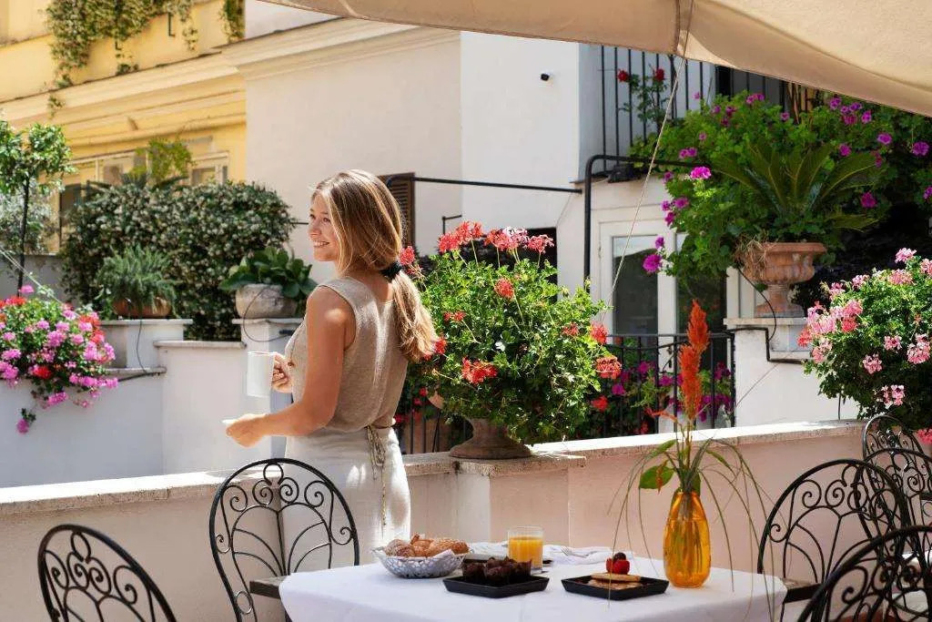 Alpi Hotel