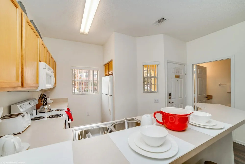 Newly Renovated, Spacious 3bd/2.5ba Villa With Lake View, Near Disney #3tv709