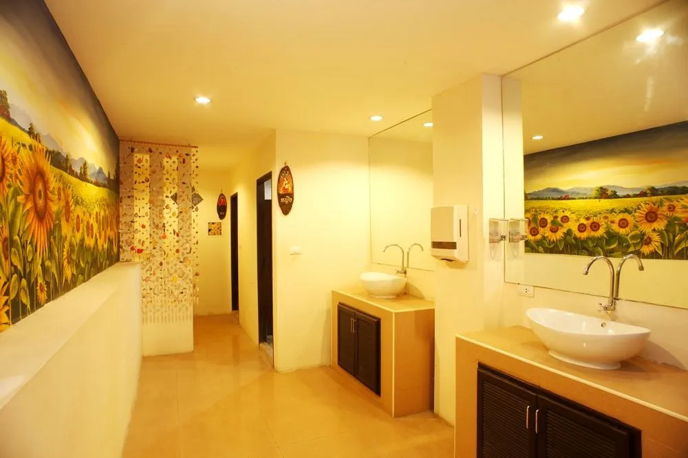 Bodega Koh Samui - Adults Only