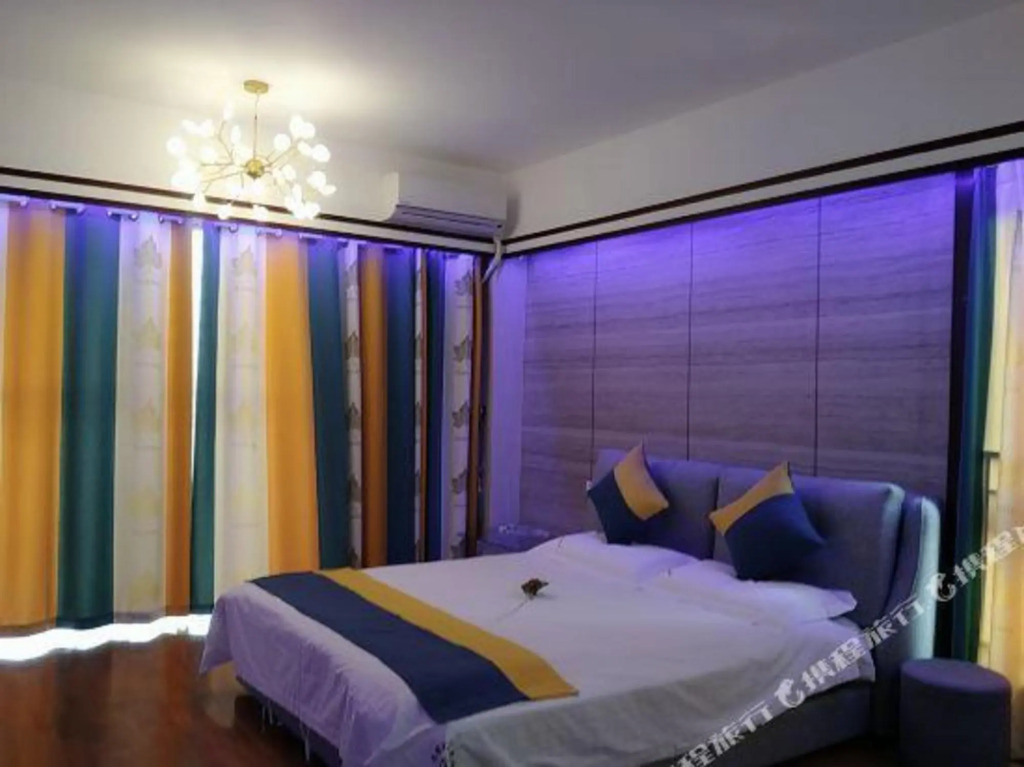 Zhangzhou Luanfeng Business Hotel