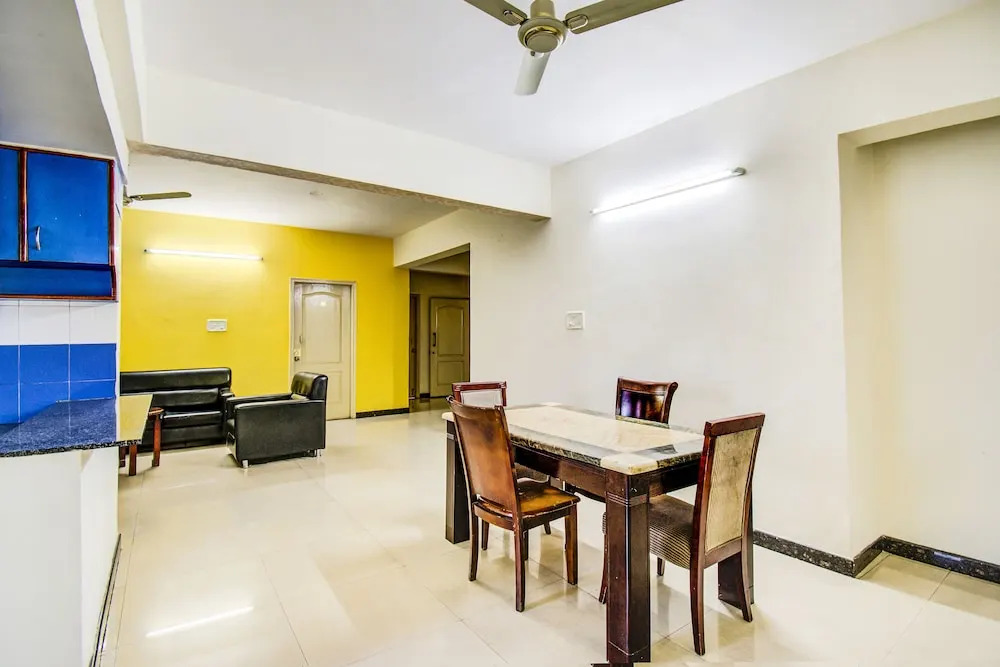 FabHotel Oriental Suites
