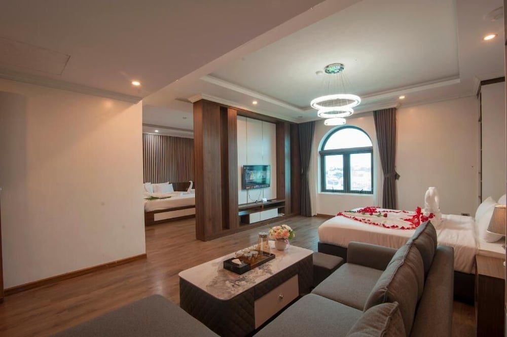 Vela Luxury Hải Hà Hotel
