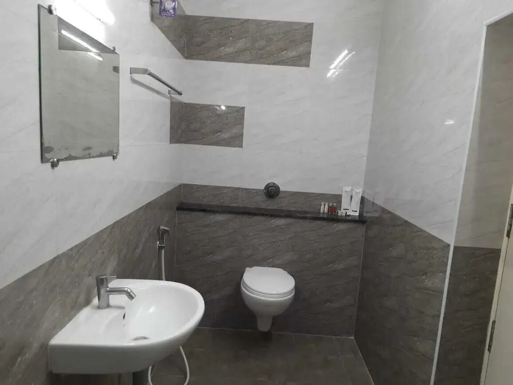 Hotel Sri Dhevi