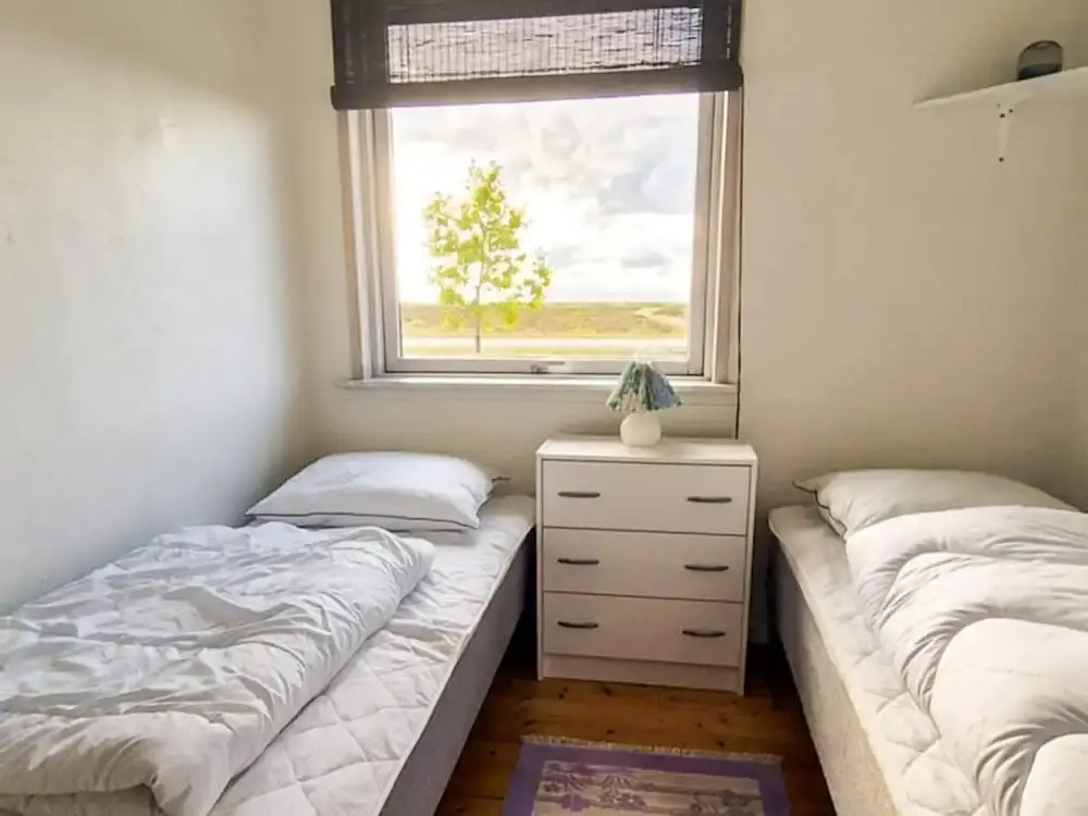 6 person holiday home in Læsø