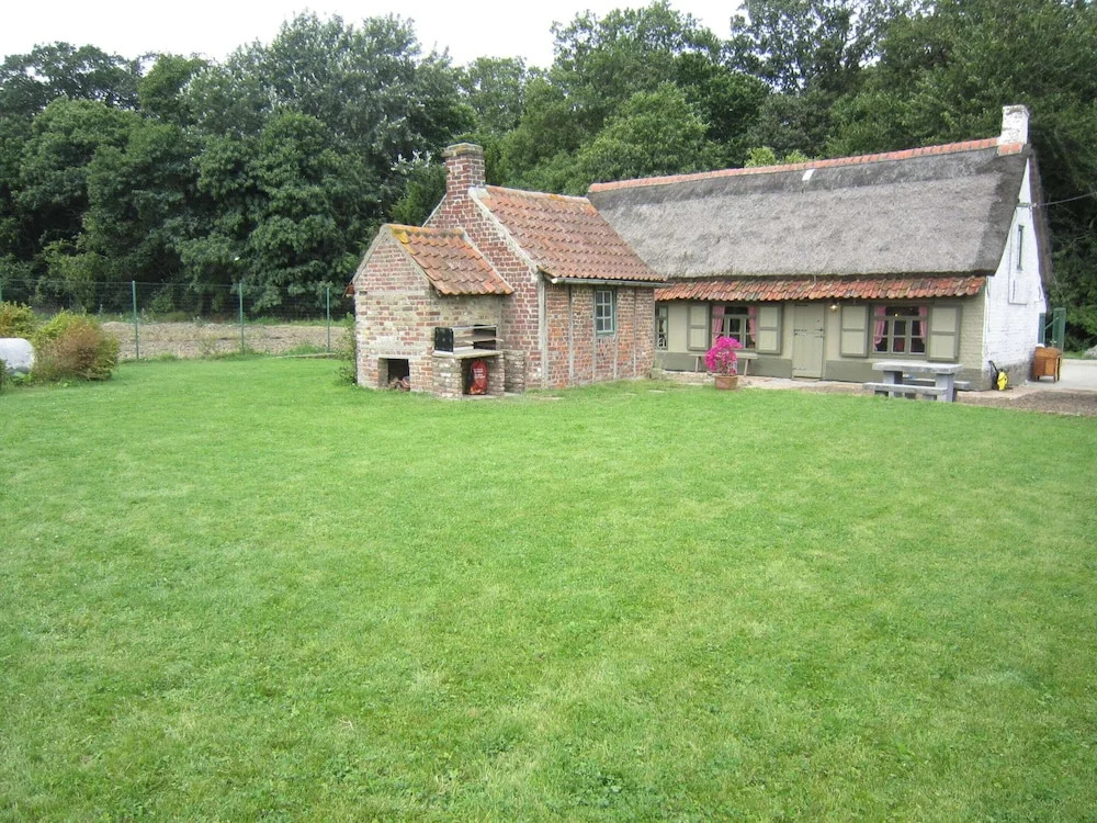 Tranquil Home with BBQ